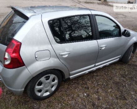 Dacia Sandero 2008 года