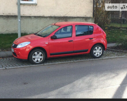 Dacia Sandero 2009 року