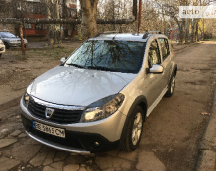 Dacia Sandero 2010 року