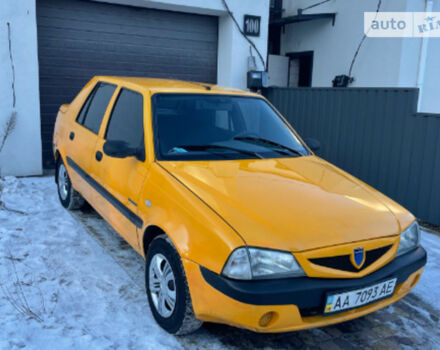 Dacia Solenza 2004 року