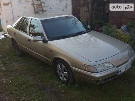 Дэу Эсперо 1995 року Daewoo Espero 1995 року