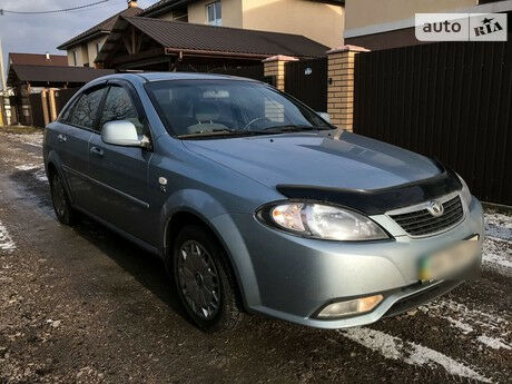 Daewoo Gentra 2013 года