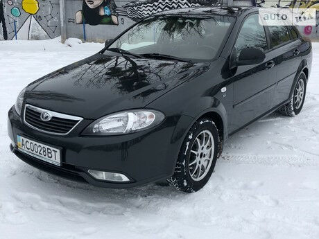 Daewoo Gentra 2015 года