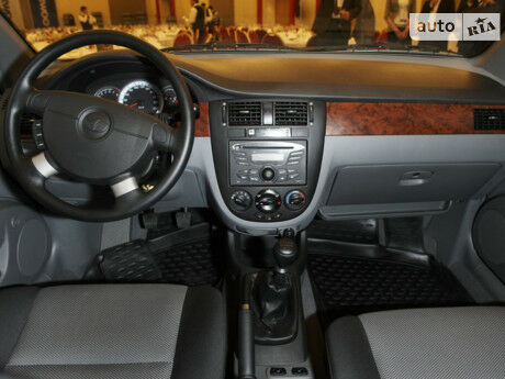 Дэу Джентра 2014 года Daewoo Gentra 2014 года