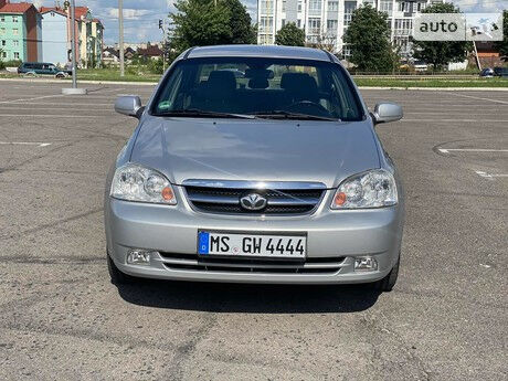 Daewoo Lacetti 2005 року