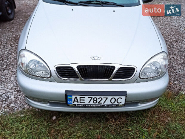 Daewoo Lanos 2005 року