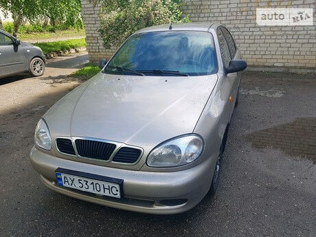 Daewoo Lanos 2008 року