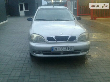 Daewoo Lanos 2003 року