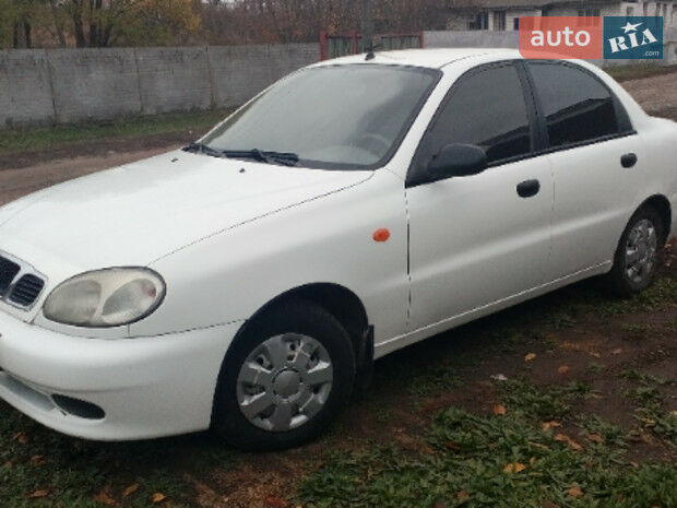 Daewoo Lanos 2007 року