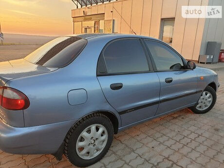 Daewoo Lanos 2008 года