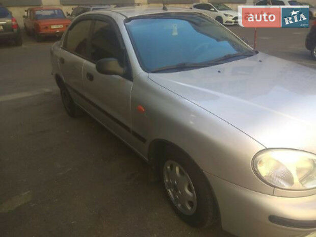 Daewoo Lanos 2006 року