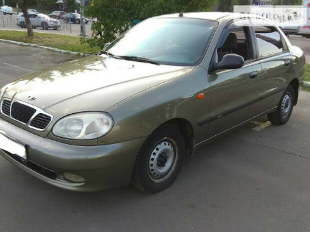 Daewoo Lanos 2005 року