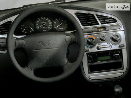 Дэу Ланос 2011 года Daewoo Lanos 2011 года