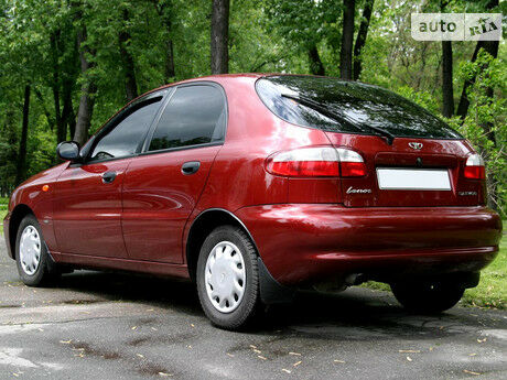 Дэу Ланос 2003 года Daewoo Lanos 2003 года
