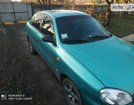 Daewoo Lanos 1998 року