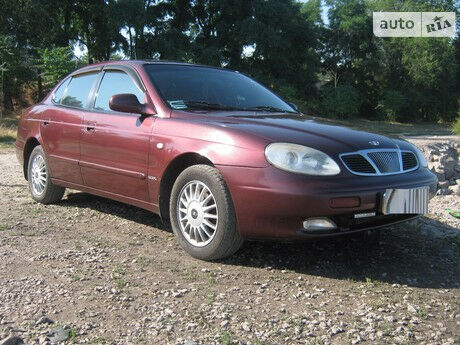 Daewoo Leganza 1999 года