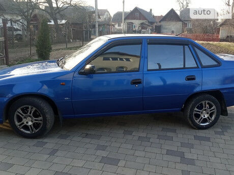 Дэу Нексия 2011 года Daewoo Nexia 2011 года