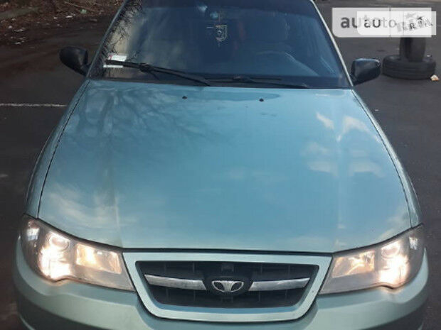 Daewoo Nexia 2008 року