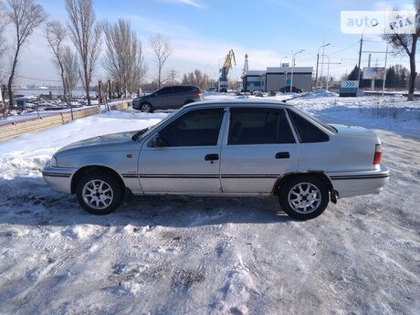 Дэу Нексия 2007 года Daewoo Nexia 2007 года