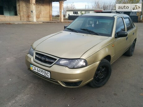 Дэу Нексия 2011 года Daewoo Nexia 2011 года
