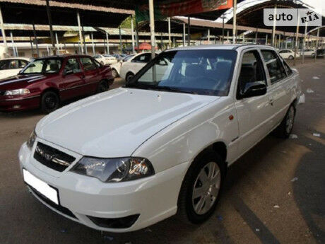 Дэу Нексия 2006 року Daewoo Nexia 2006 року