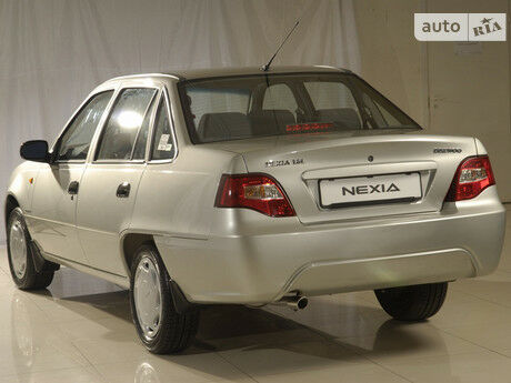 Daewoo Nexia 2008 года