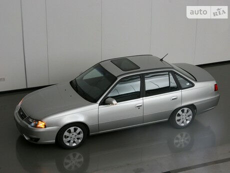 Дэу Нексия 2007 року Daewoo Nexia 2007 року