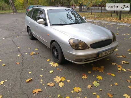 Daewoo Nubira 2003 року