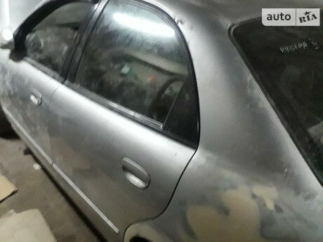 Дэу Нубира 2003 года Daewoo Nubira 2003 года