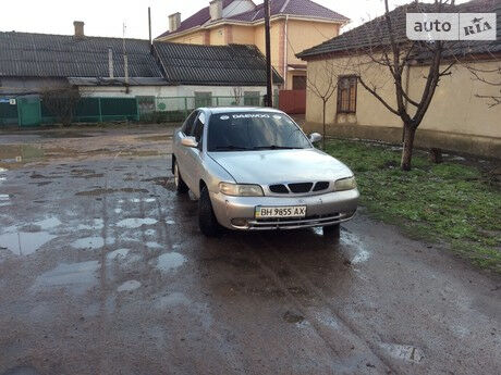 Дэу Нубира 1999 года Daewoo Nubira 1999 года