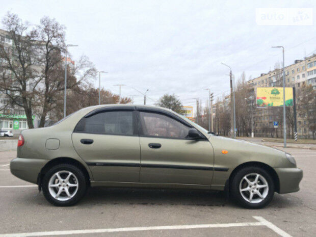 Дэу Сенс 2004 года Daewoo Sens 2004 года