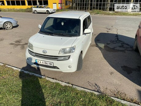 Daihatsu Materia 2008 года