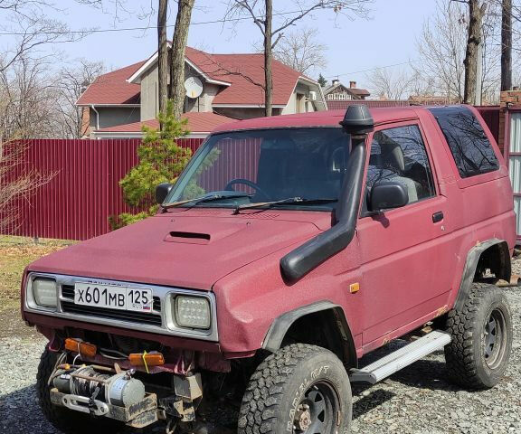 Daihatsu Rocky 1991 года