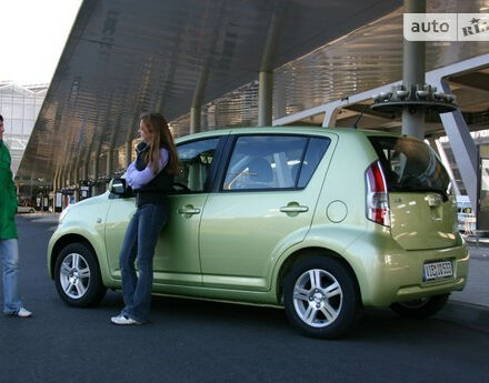 Daihatsu Sirion 2006 года