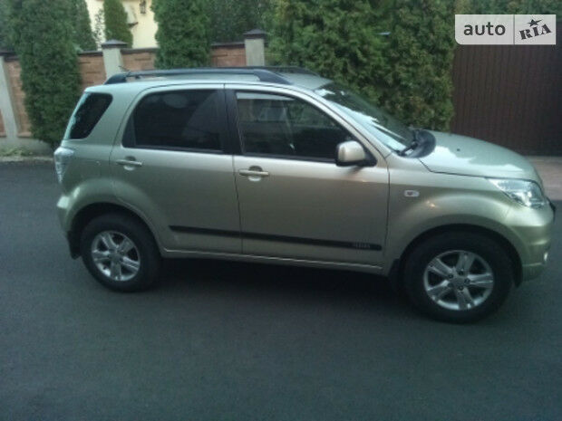 Дайхатсу Териос 2008 року Daihatsu Terios 2008 року