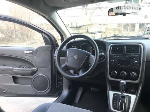 Dodge Caliber 2010 года