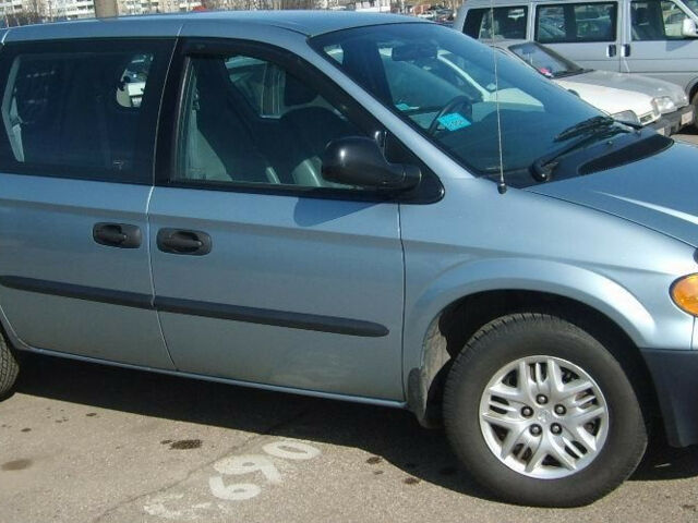 Dodge Caravan 2004 года