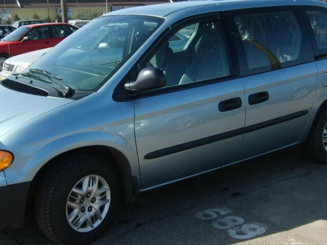 Dodge Caravan 2004 года