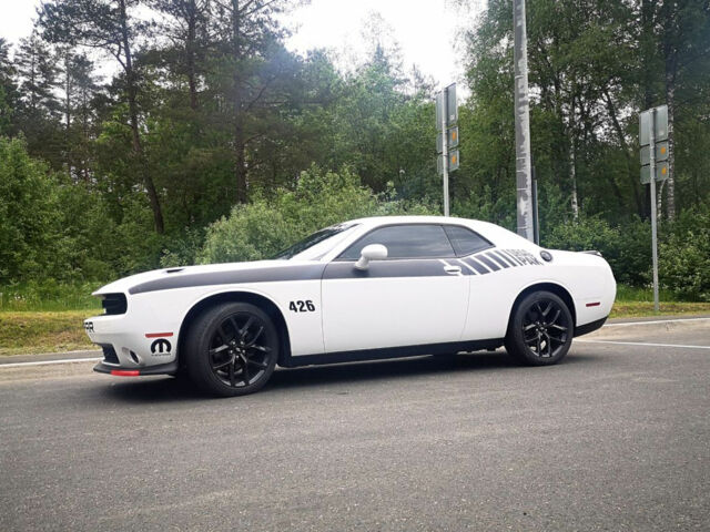 Dodge Challenger 2019 года