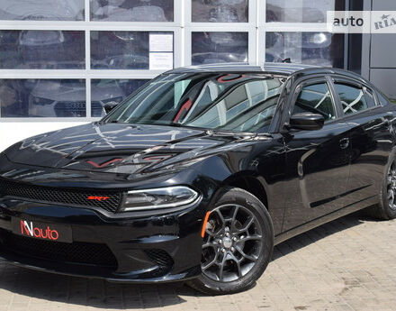 Dodge Charger 2016 года