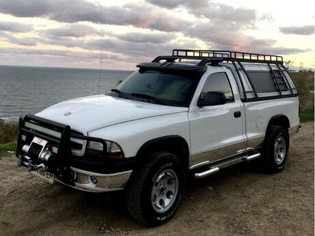 Dodge Dakota 2006 року