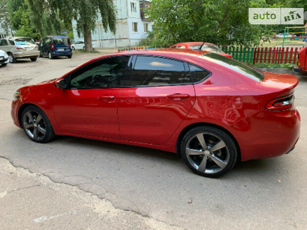 Dodge Dart 2015 року