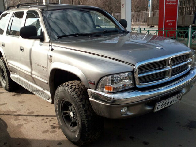 Dodge Durango 2000 року