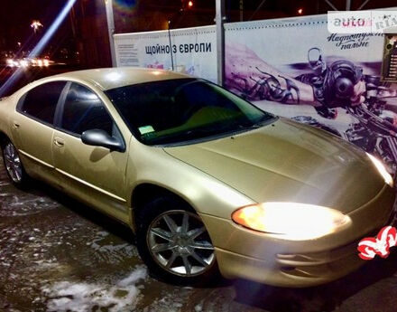 Dodge Intrepid 2000 року