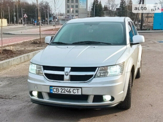 Dodge Journey 2008 року