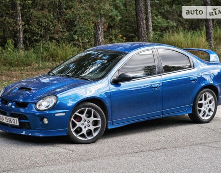 Dodge Neon 2004 року