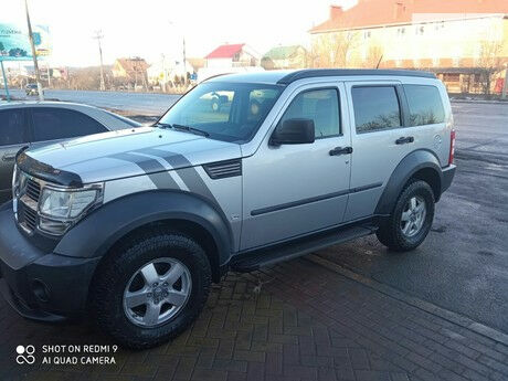 Dodge Nitro 2007 року