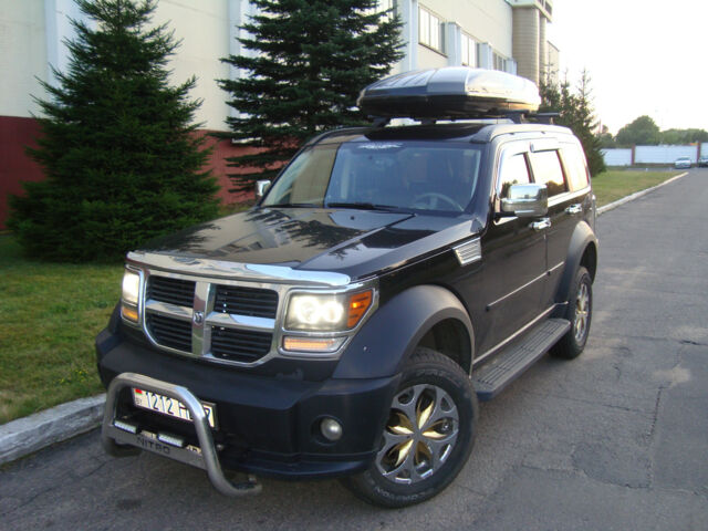 Dodge Nitro 2007 року