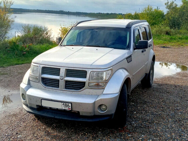 Dodge Nitro 2007 року