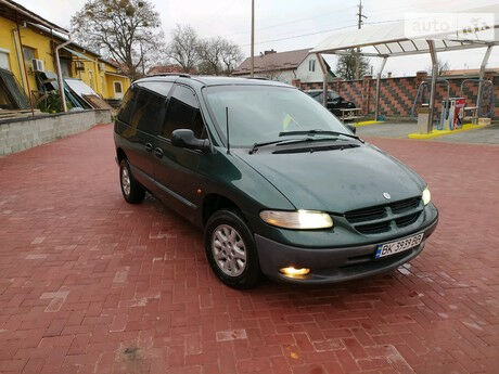 Dodge Ram Van 2000 года